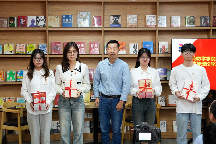 1713859680244032111.jpg 3.jpg